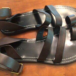 Massimo Dutti Ankle Strap Toe-Ring Leather Sandals